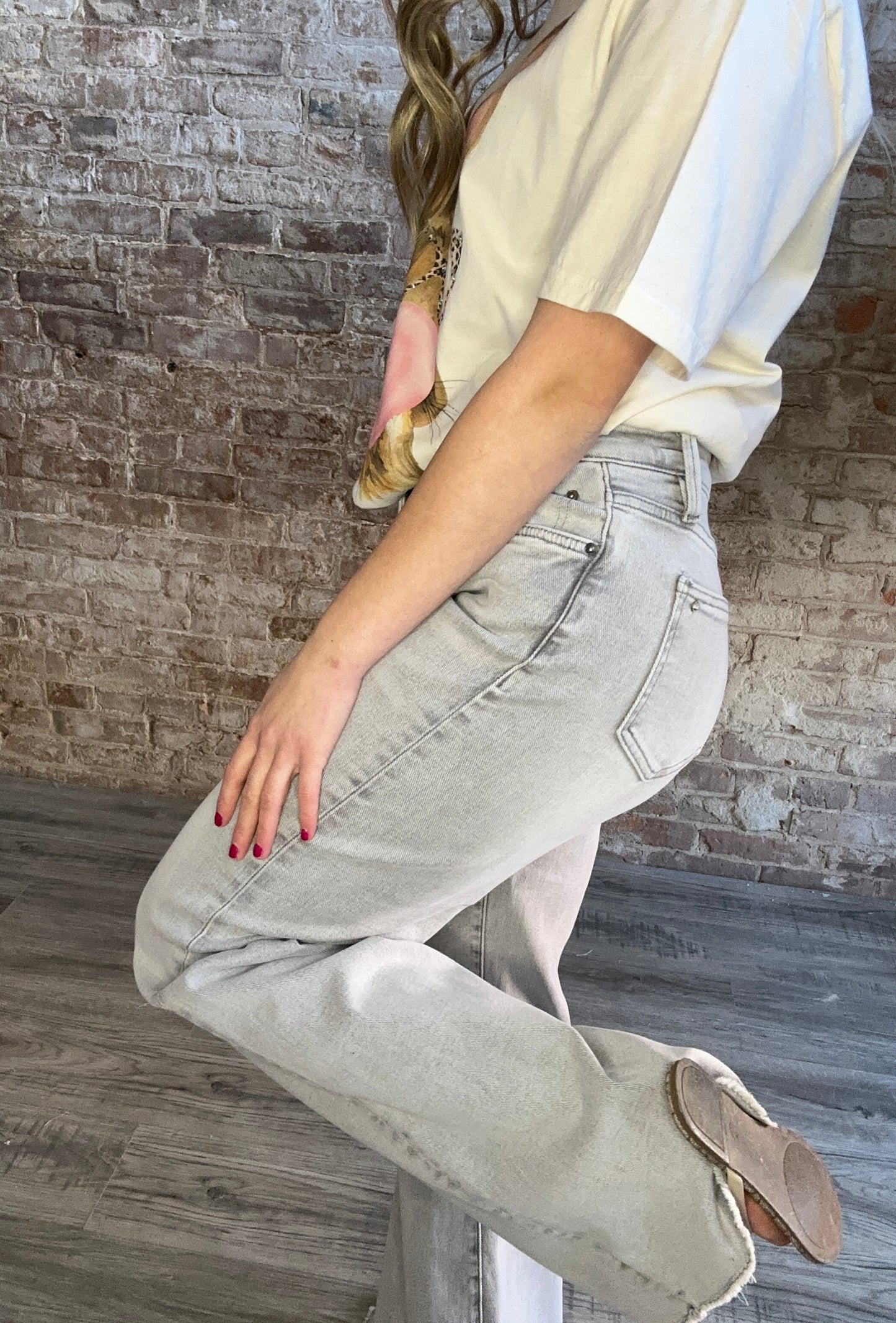 Super High Wide Leg with Raw Hem ~ Gray