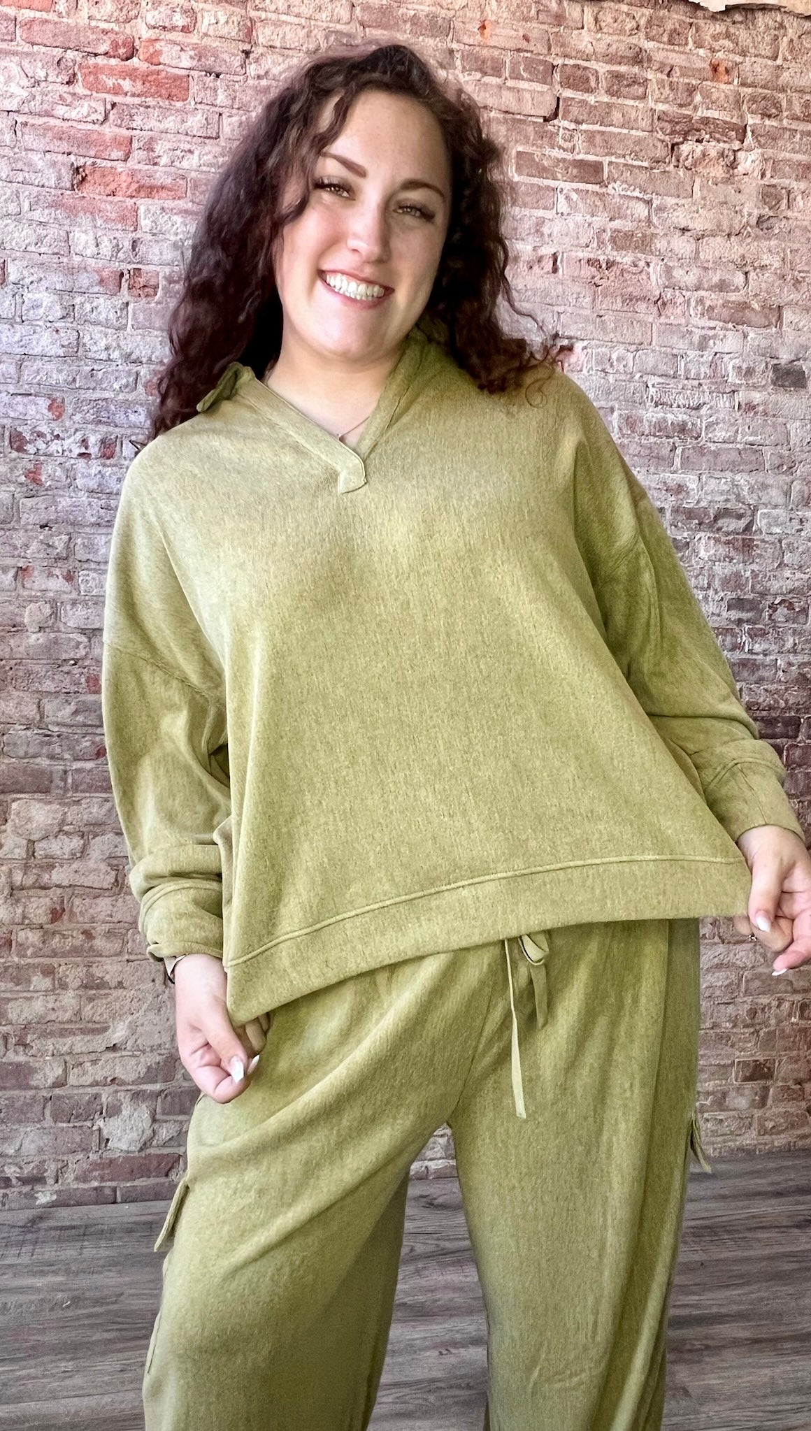 Curvy Long Sleeve Polo Knit Top ~ Olive