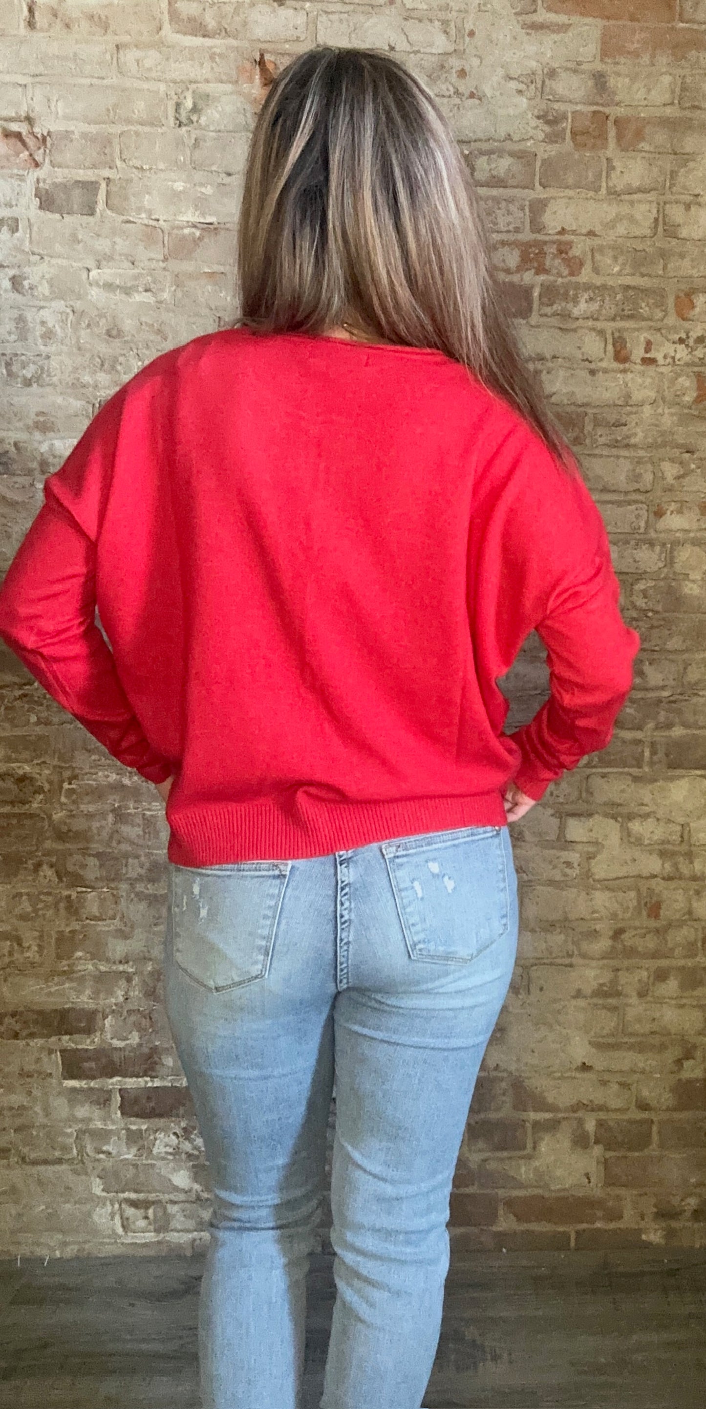 Front Seam Round Neck Sweater ~ Red