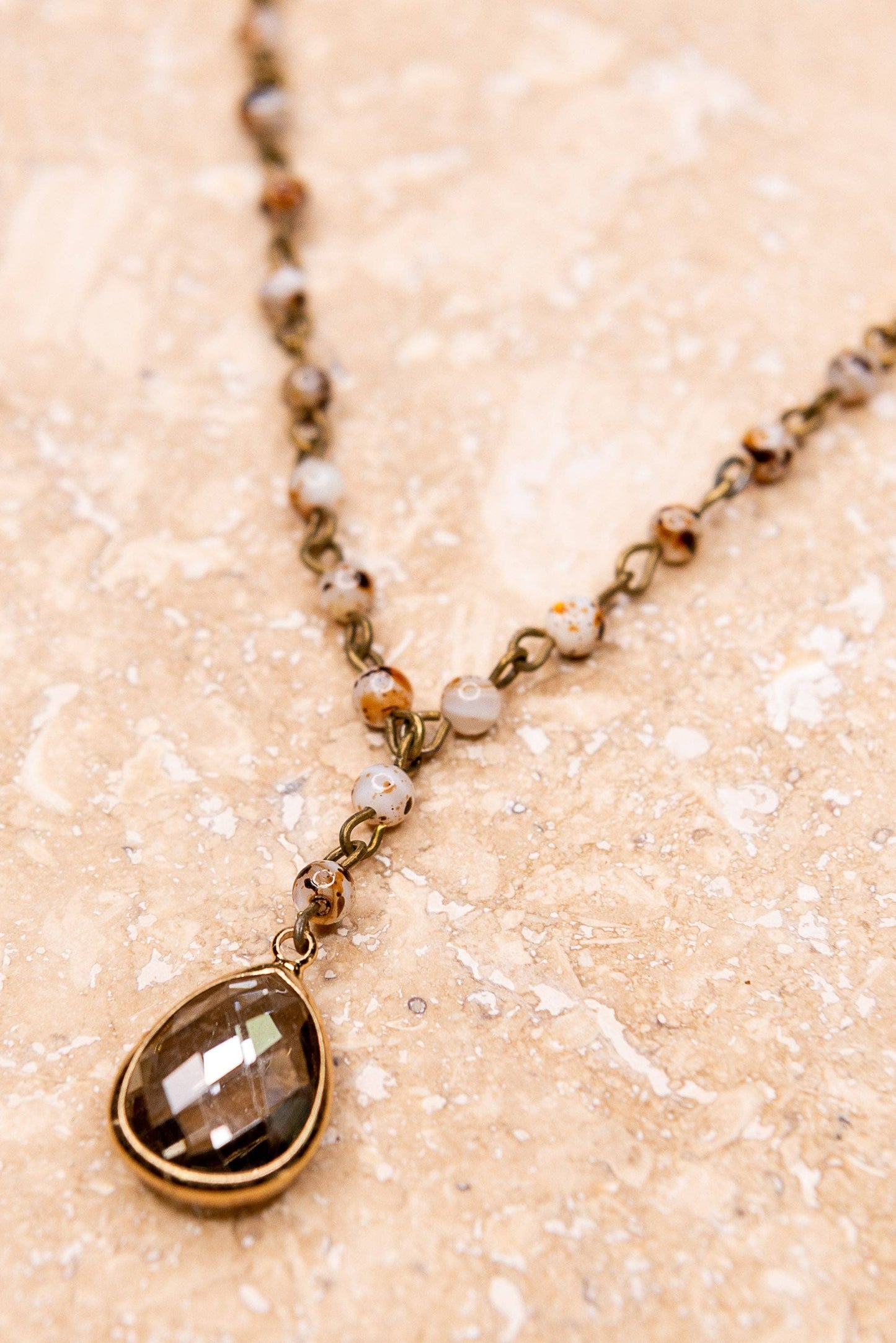 Faye Necklace ~ White