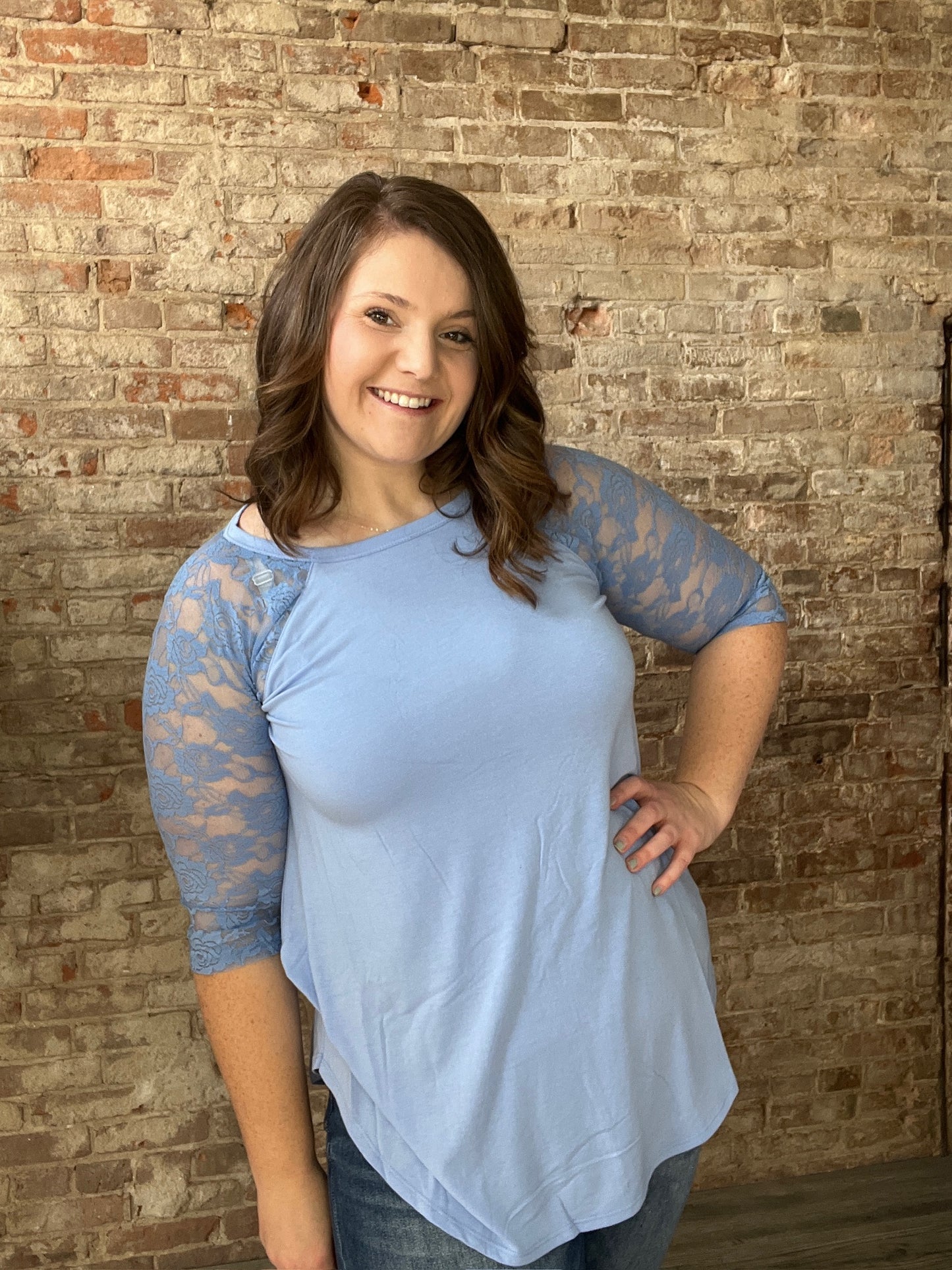 Curvy Lace Sleeve Top