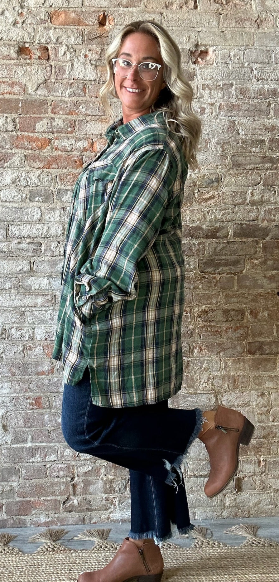 Curvy Plaid Soft Long Sleeved Flannel ~ Hunter Green