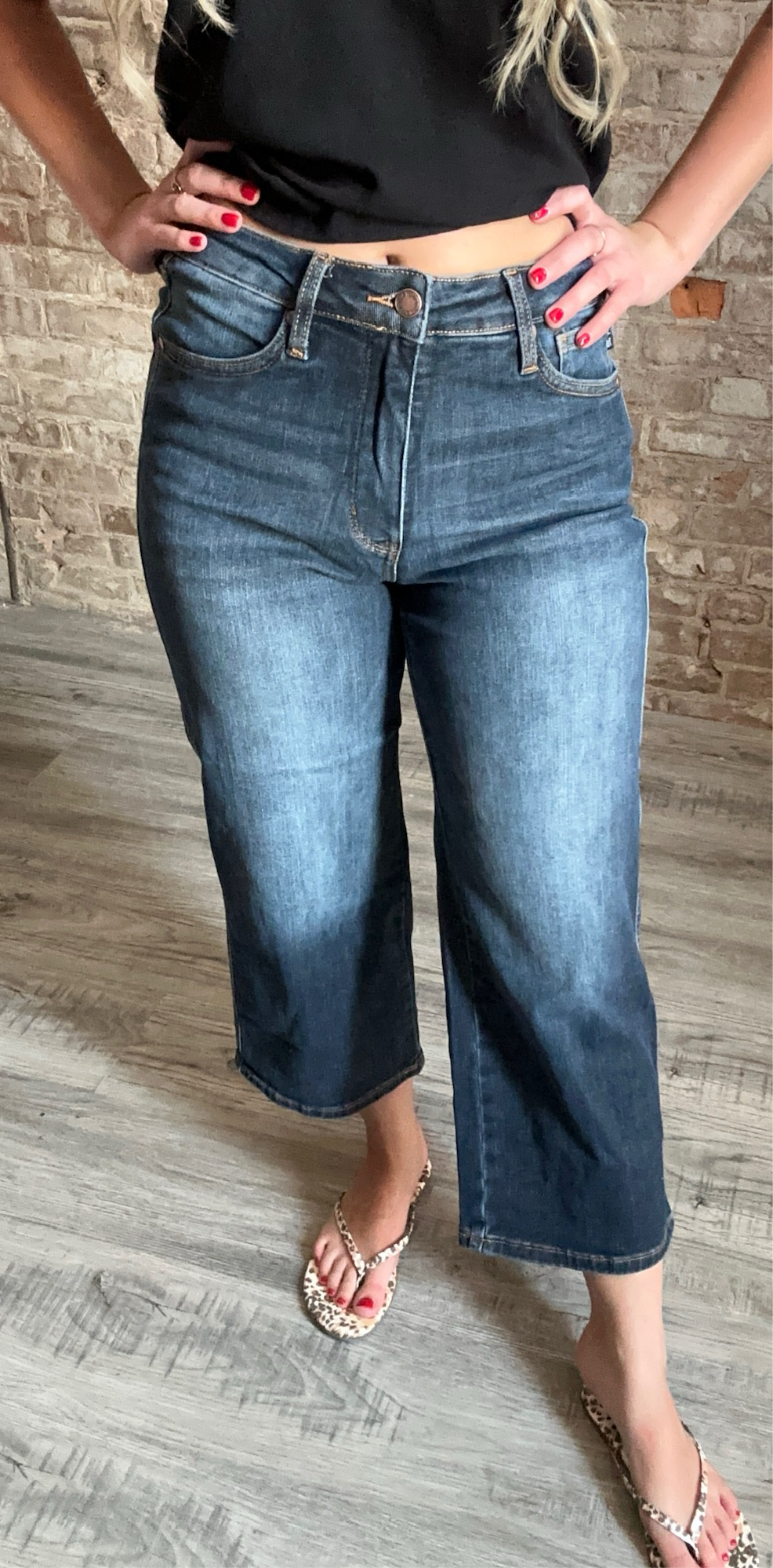 Judy Blue Mid Rise Tummy Control Crop Wide Jeans