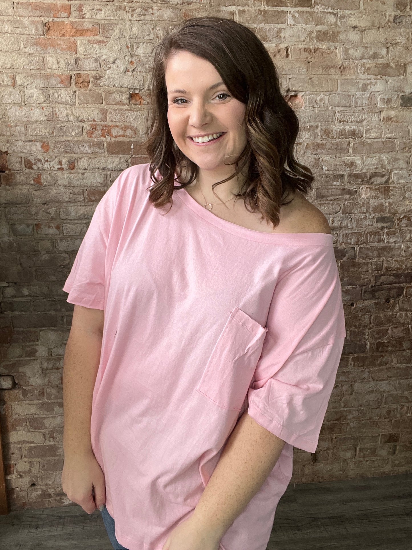Curvy Simple Loose Neck Tees
