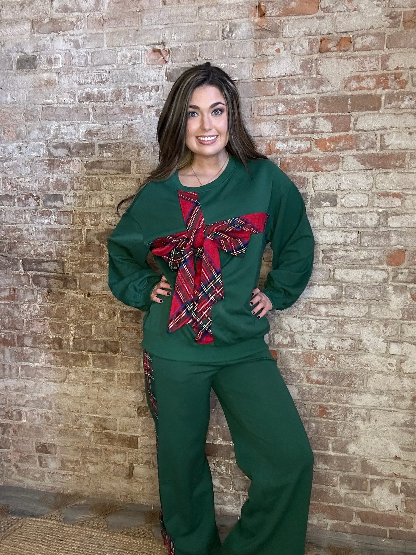 Green Bow Gift Sweatshirt