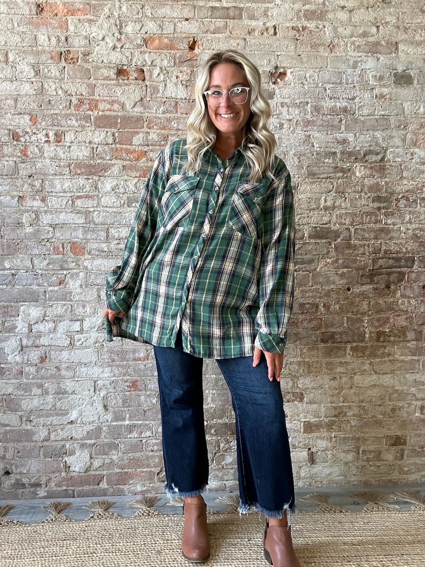 Curvy Plaid Soft Long Sleeved Flannel ~ Hunter Green