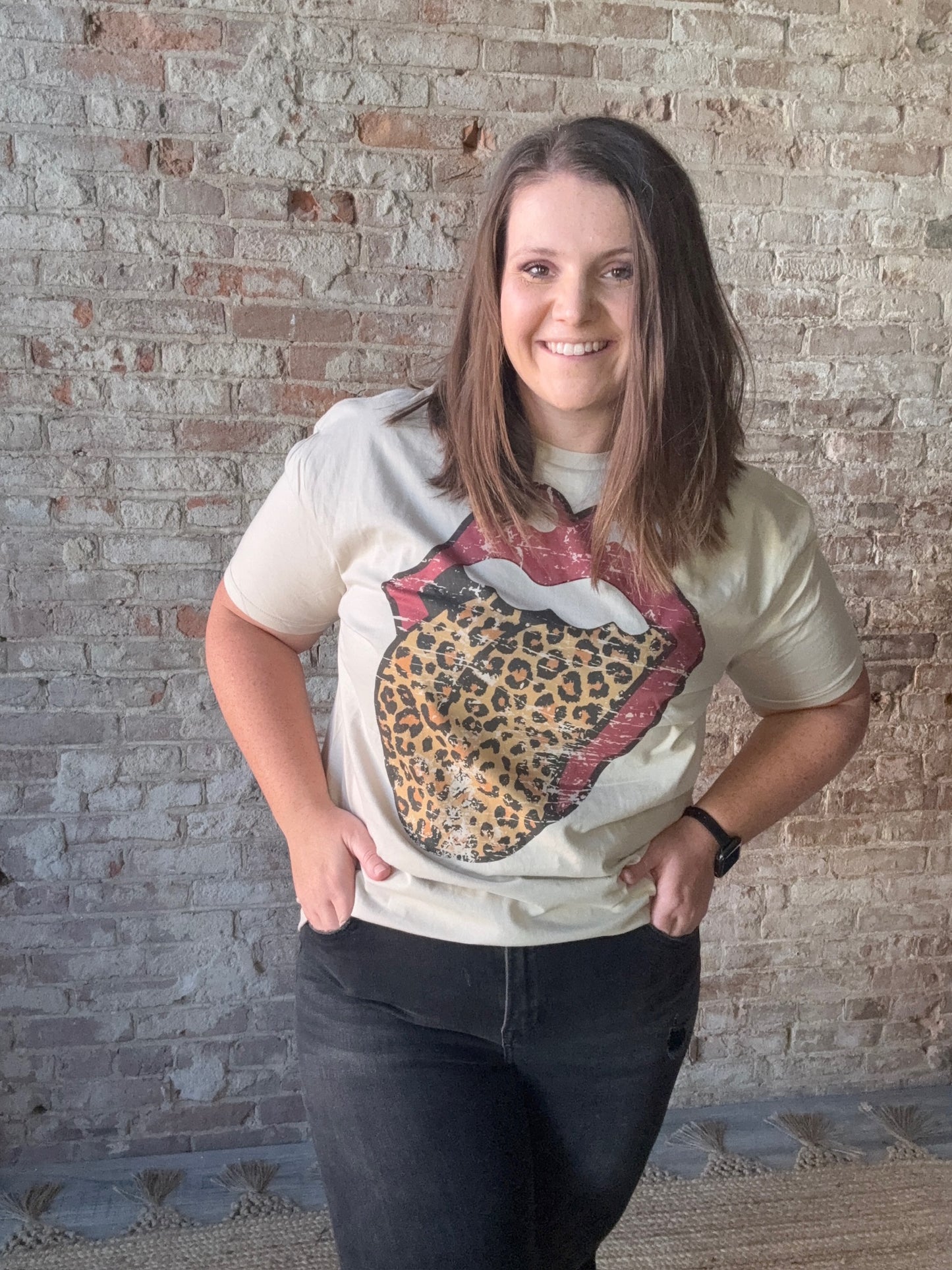 Curvy Rolling Stones Lips Graphic T-Shirt