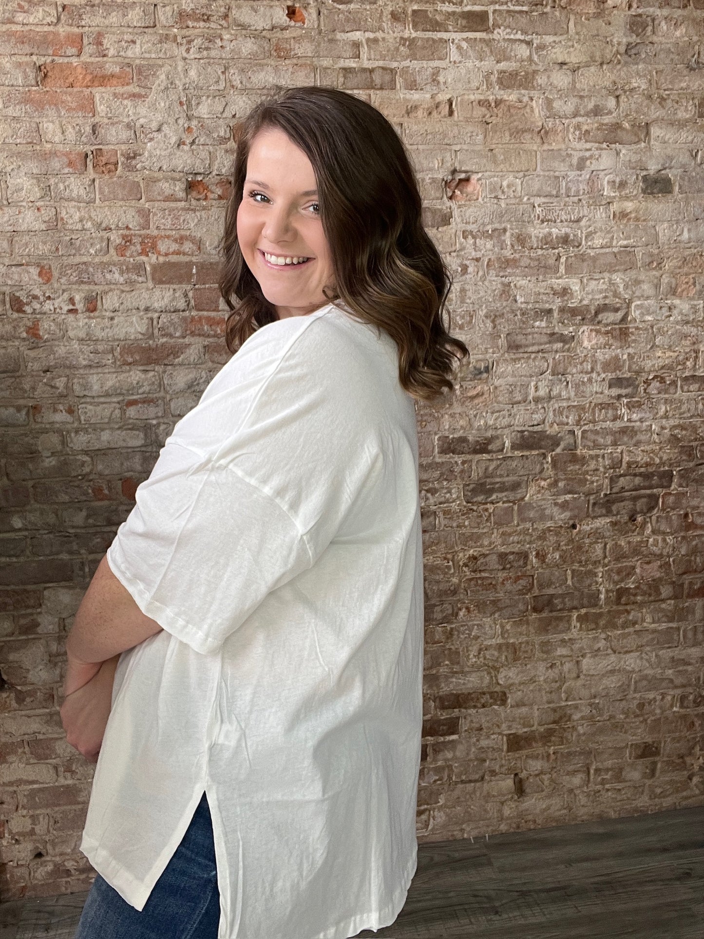 Curvy Simple Short Sleeved Tee