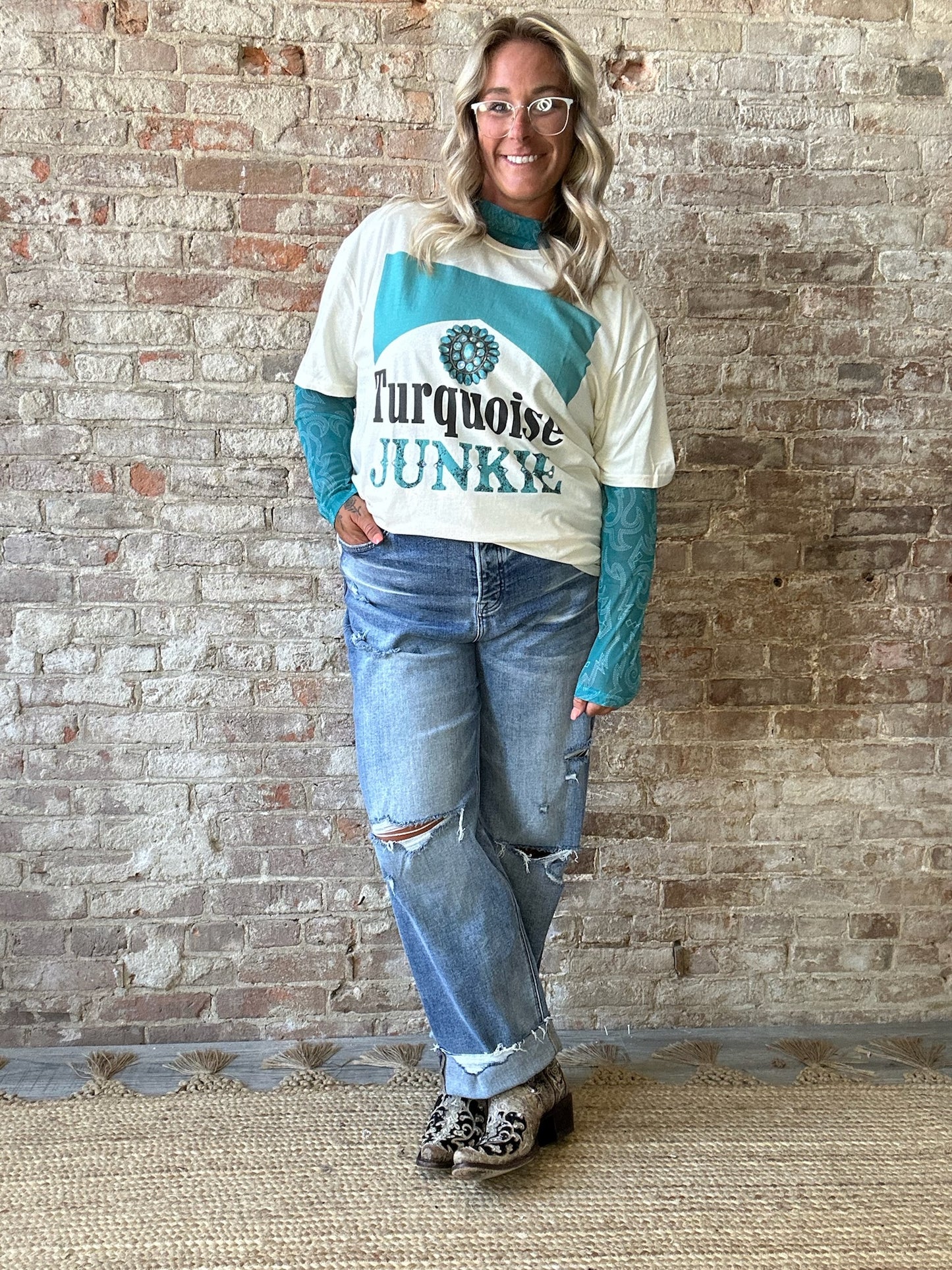 Curvy Turquoise Junkie Graphic T-Shirt