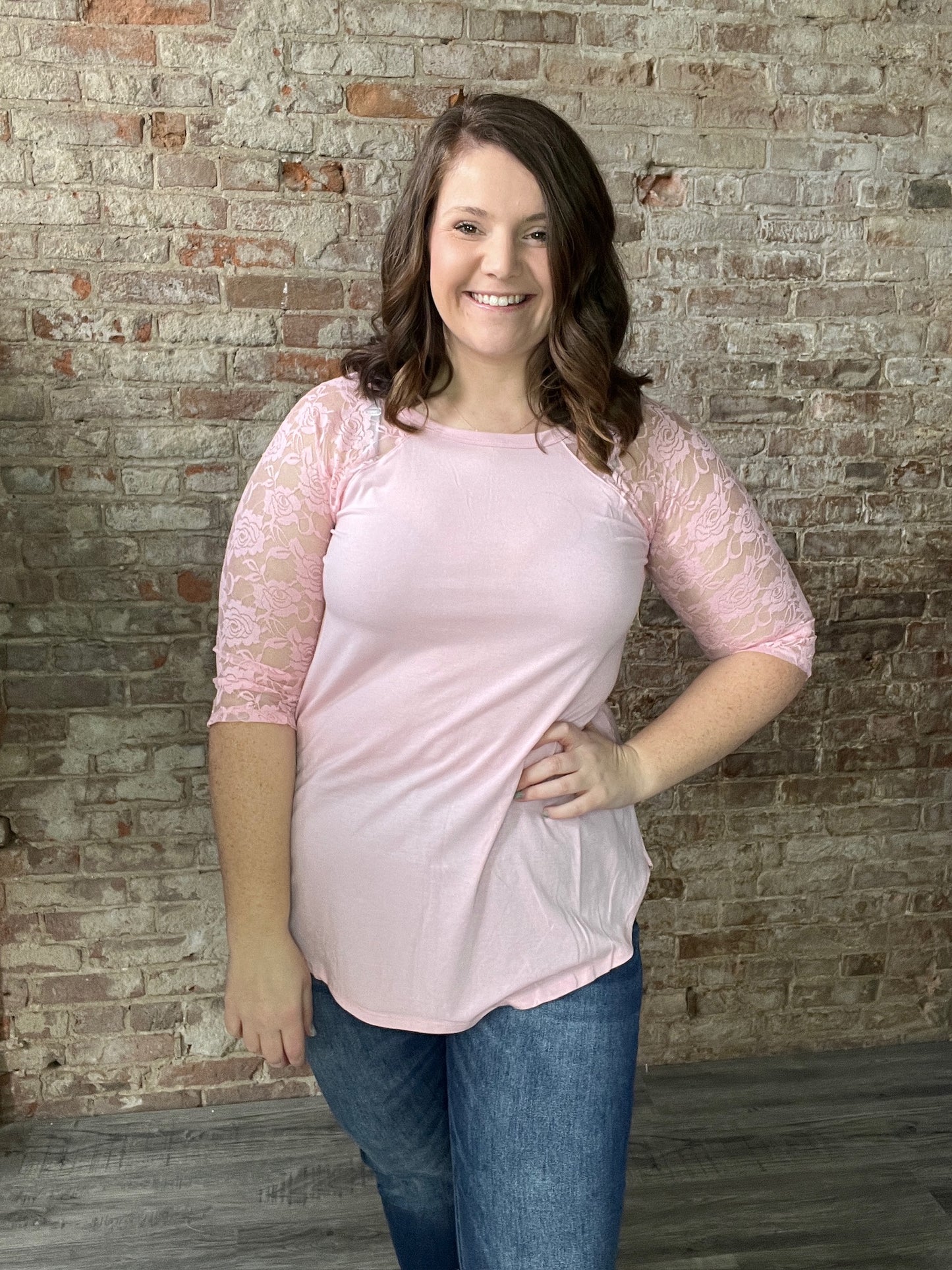 Curvy Lace Sleeve Top