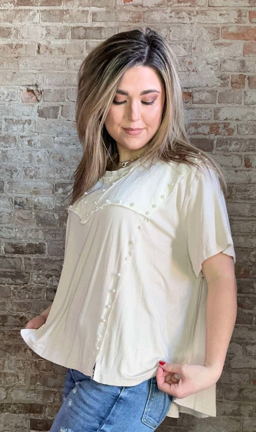 Round Neck T-shirt with Pearl Details