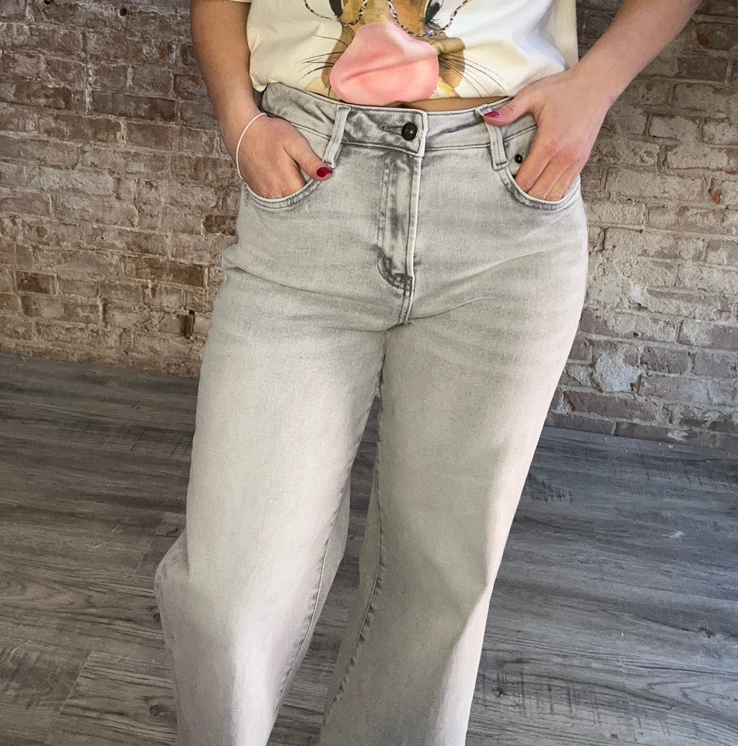 Super High Wide Leg with Raw Hem ~ Gray