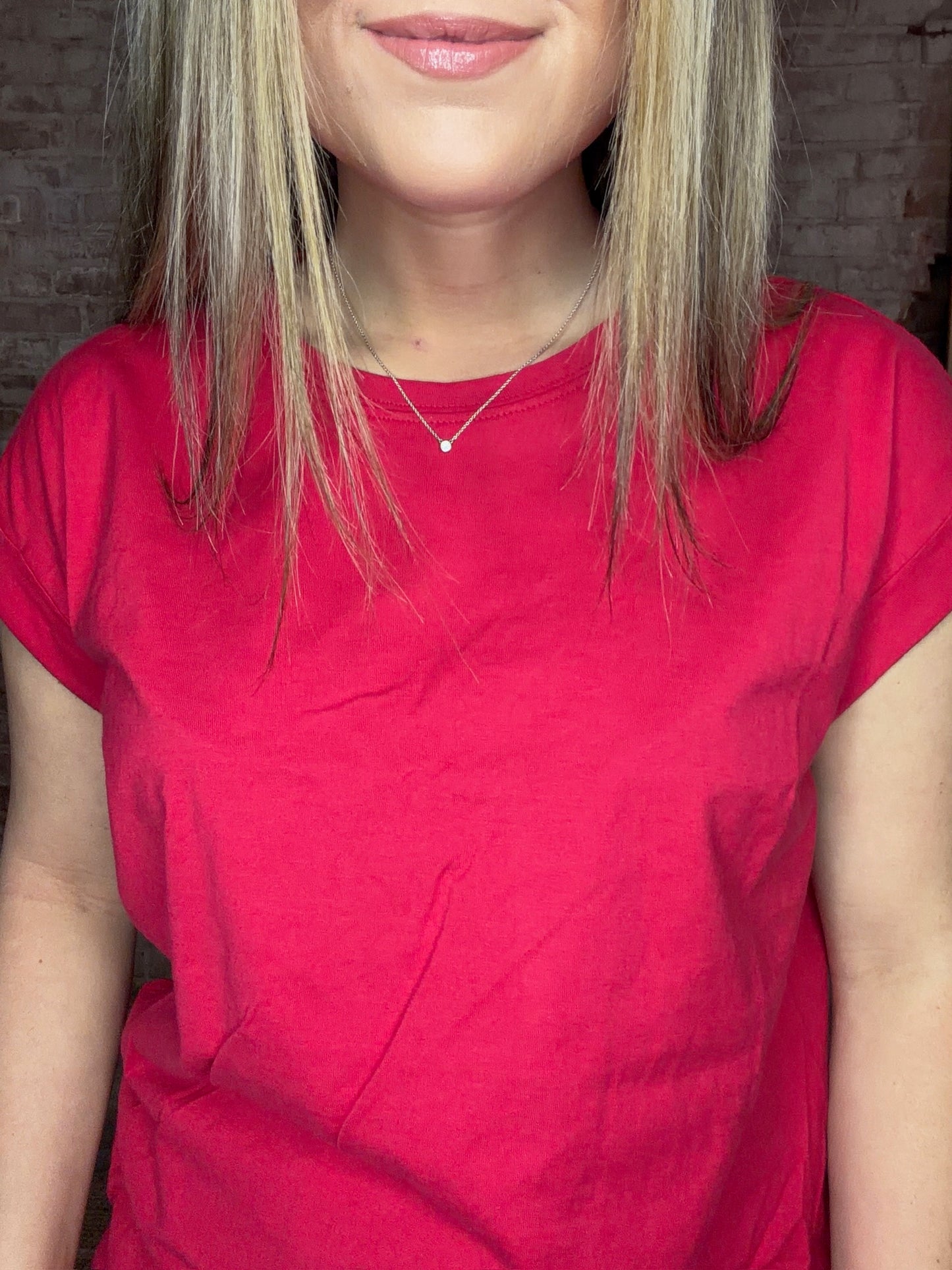 Round Neck Folded Short Sleeve T-shirt ~ Ruby Red