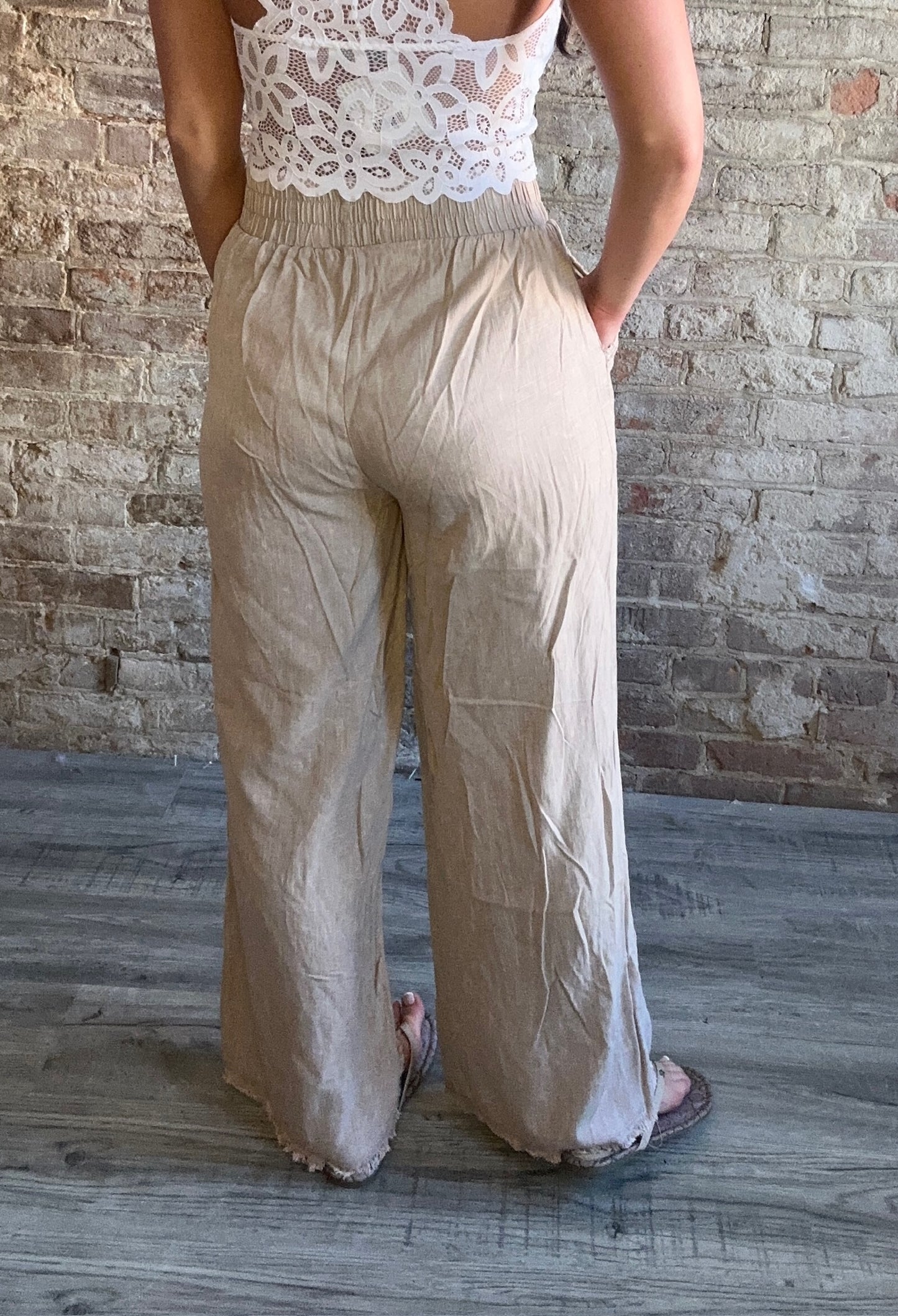 Washed Linen Frayed Hem Elastic Waist Pants with Pockets ~ Mocha