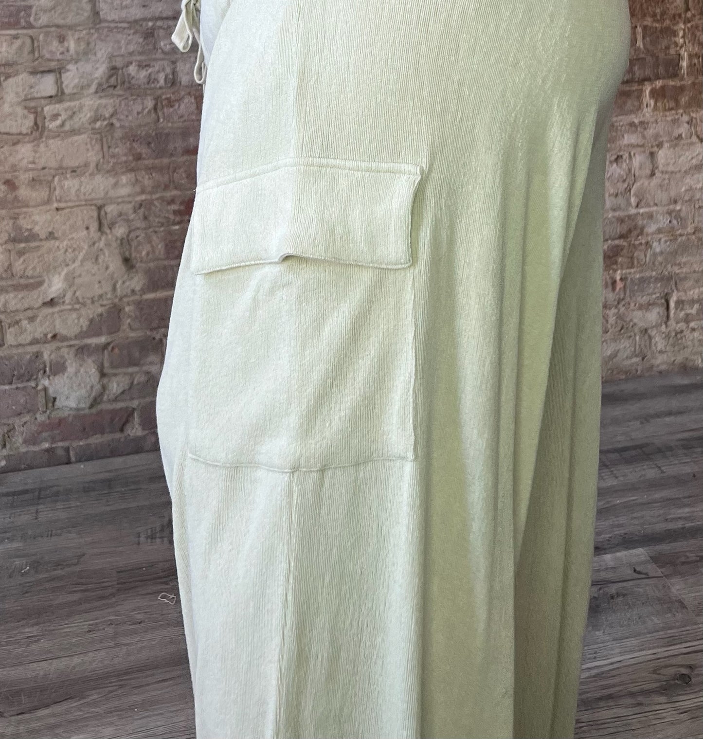 Curvy Knit Cargo Pants ~ Mocha