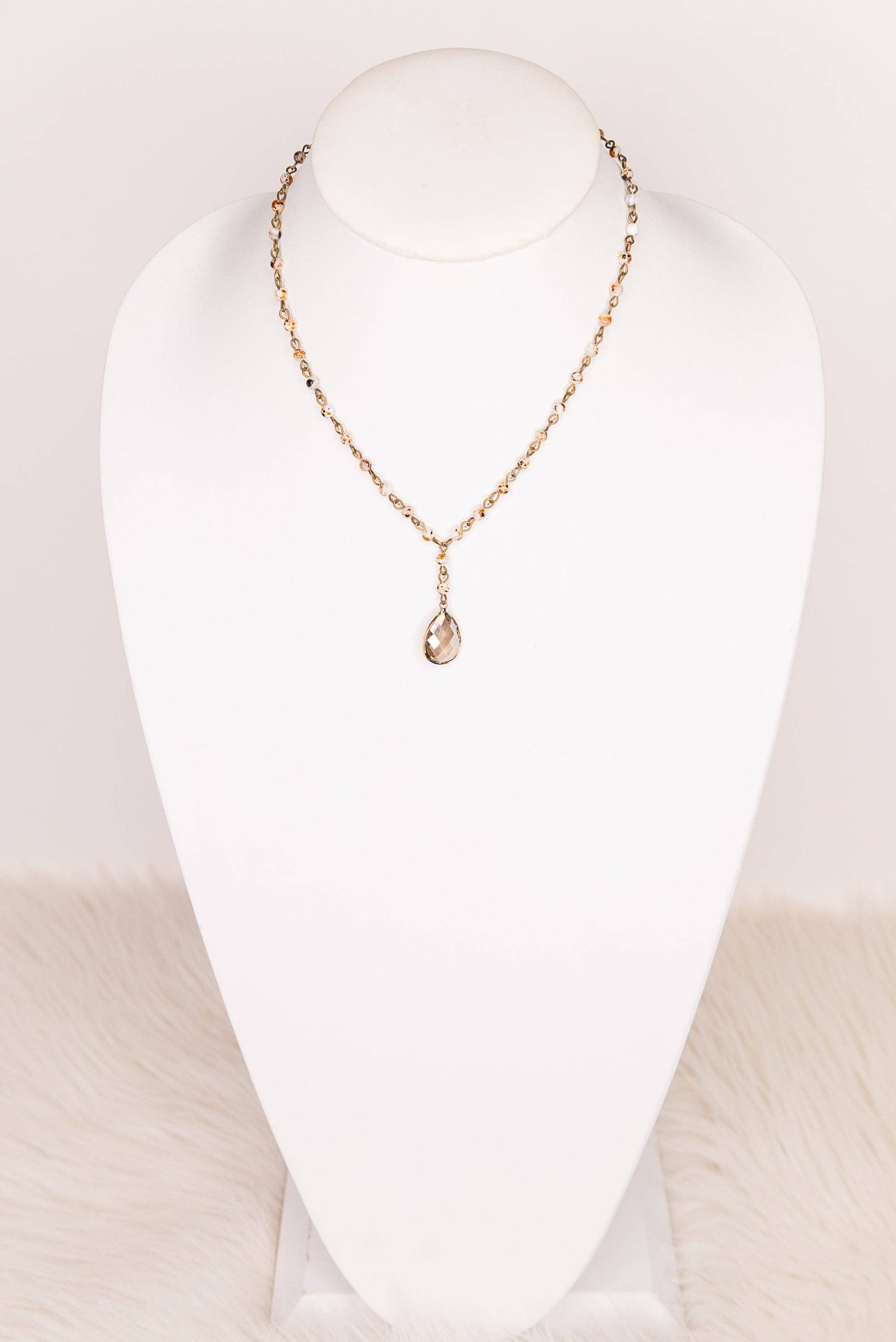 Faye Necklace ~ White