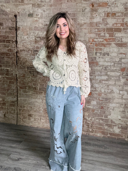 Vintage Washed Laser Cut Wide Leg Jeans