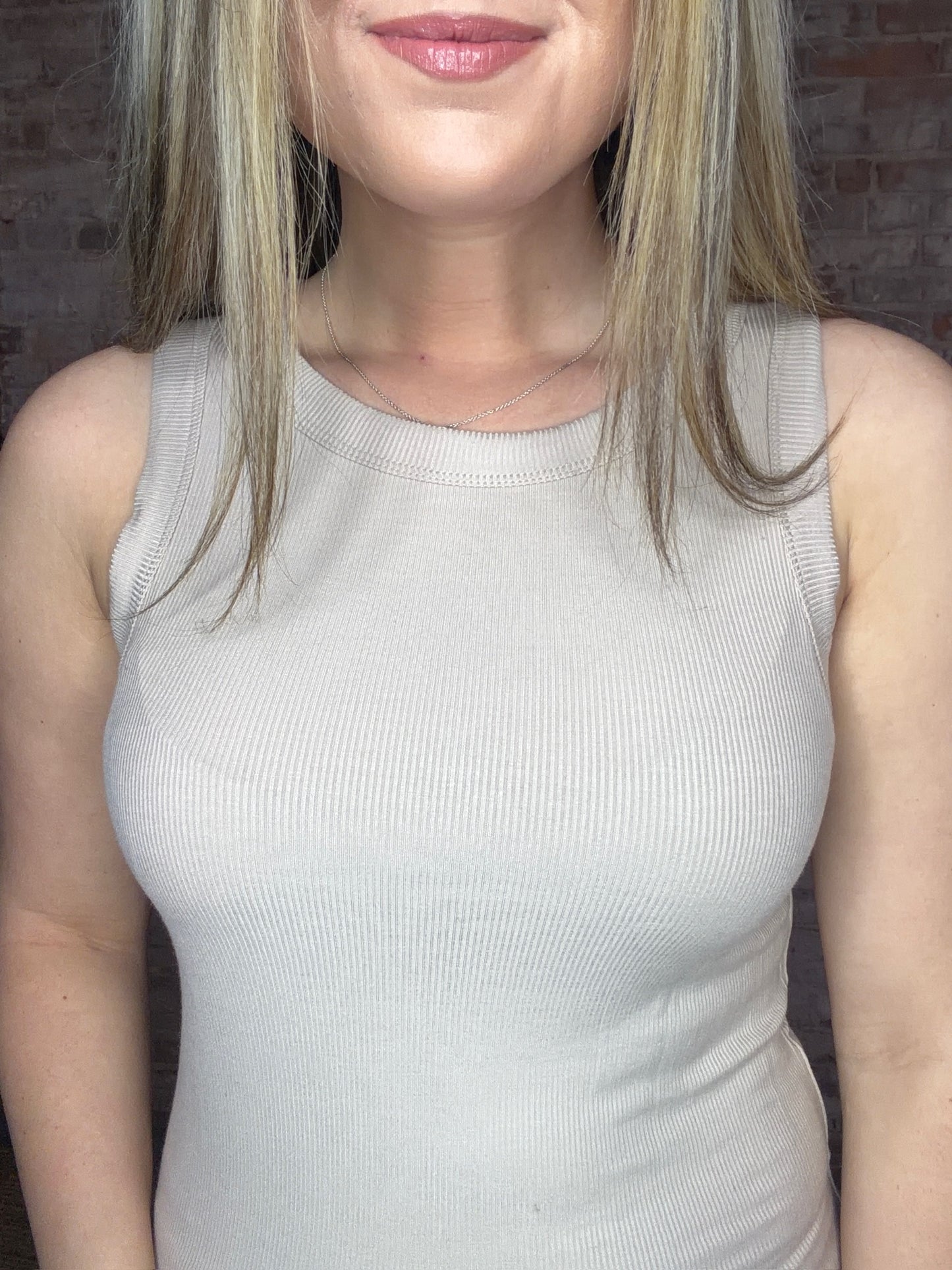 Ribbed Round Neck Tank Top ~ Mocha