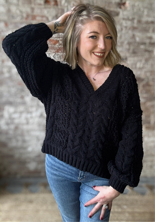 V-Neck Balloon Sleeved Sweater ~ Black
