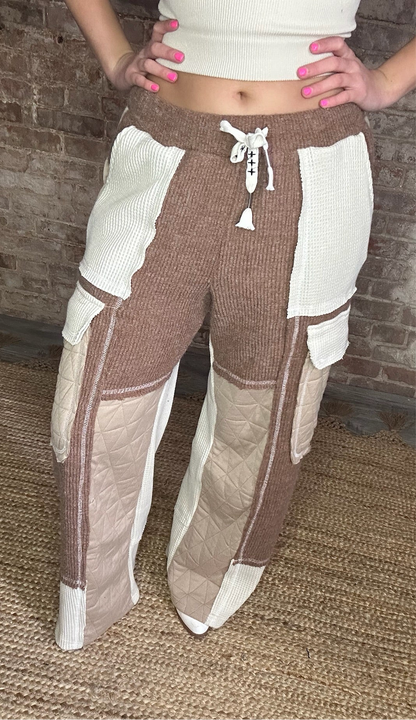 Relaxed Fit Pants with Quilted Contrast