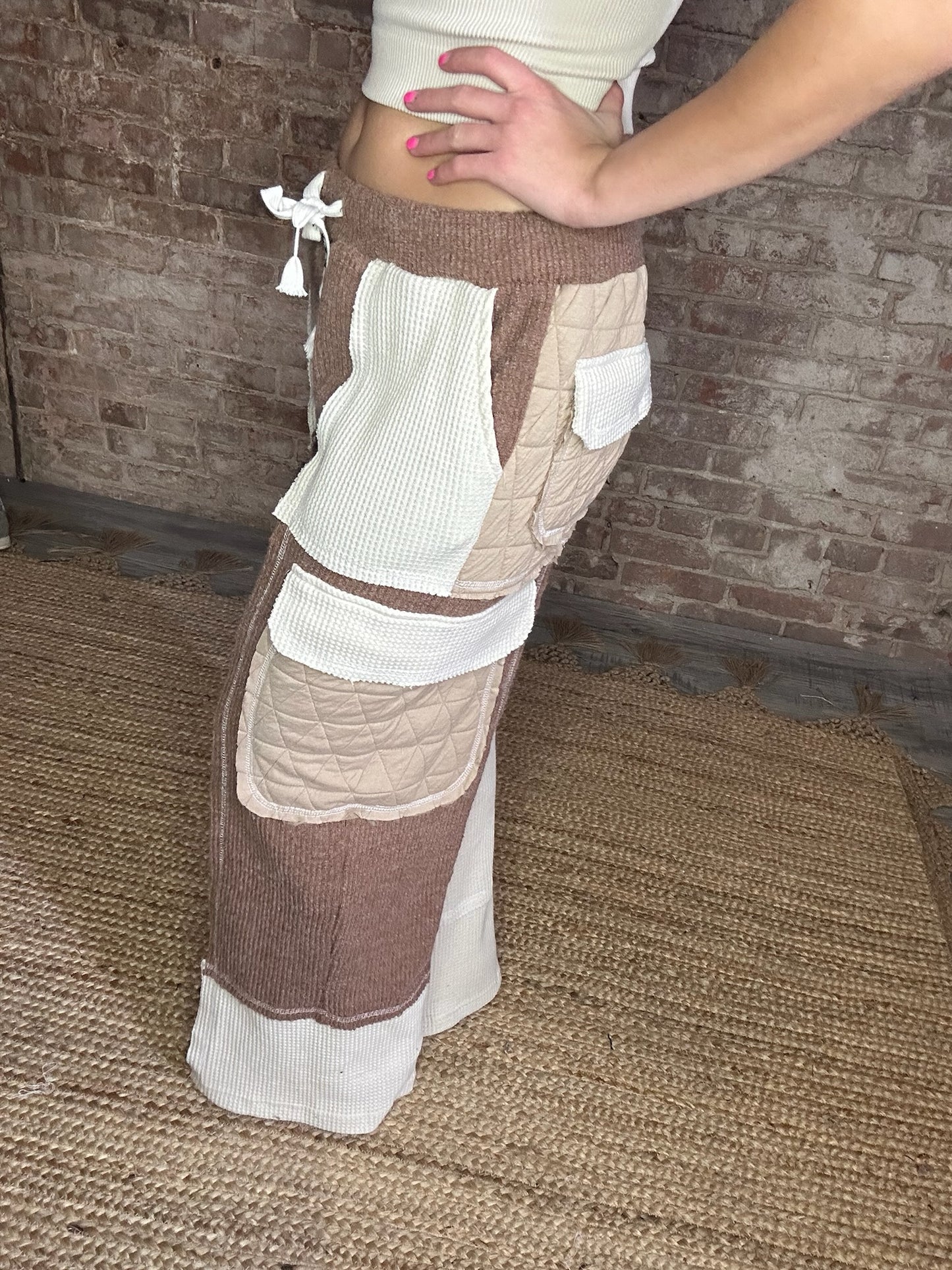 Relaxed Fit Pants with Quilted Contrast