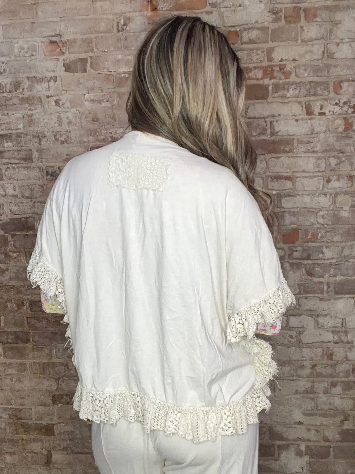 Mineral Washed Lace Detail Kimono