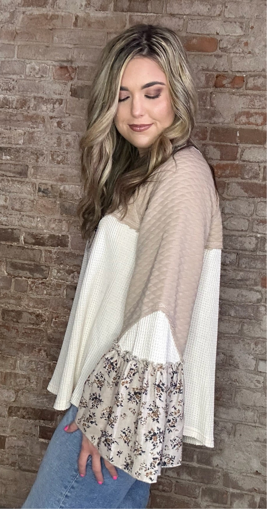 Thermal Bell Sleeved Top with Blue Floral Print