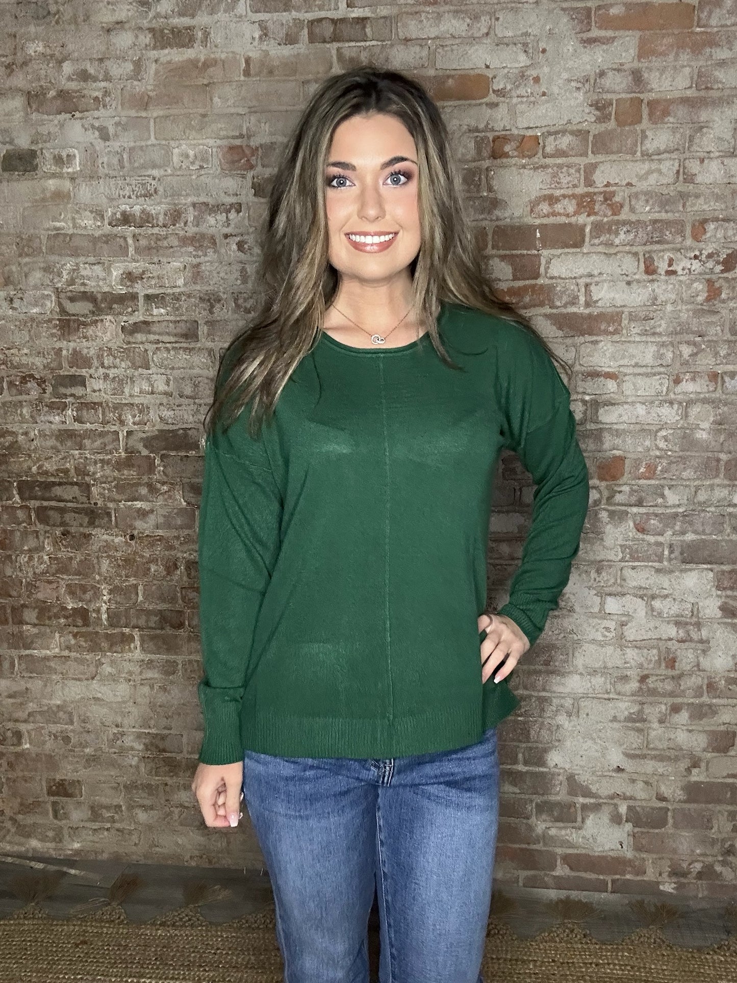Front Seam Round Neck Sweater ~ Green