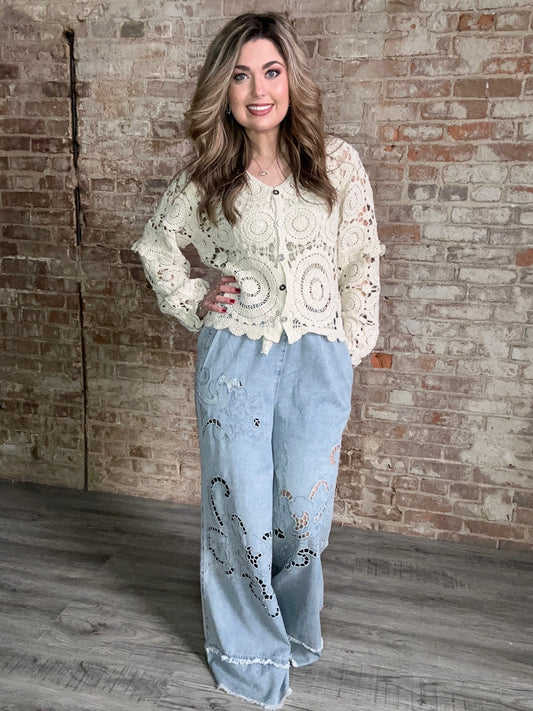 Vintage Washed Laser Cut Wide Leg Jeans