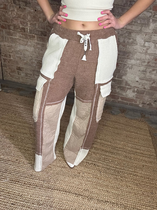Relaxed Fit Pants with Quilted Contrast