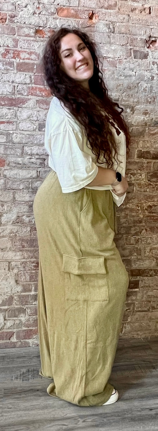 Curvy Knit Cargo Pants ~ Olive