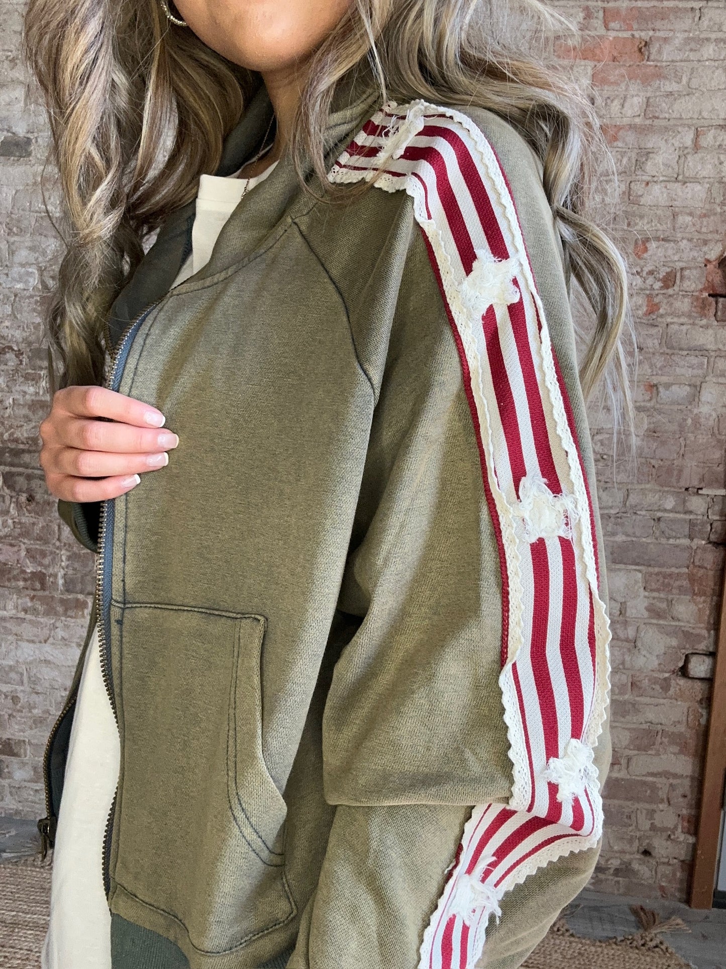 USA ~ Sweat Jacket  ~ Vintage Moss