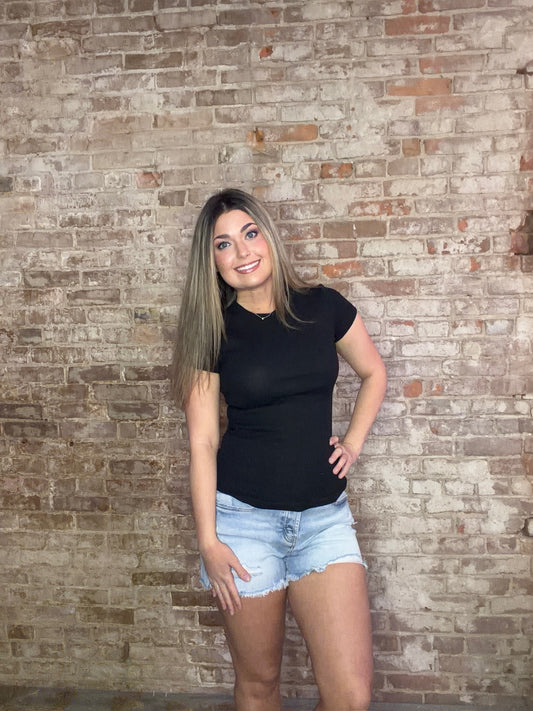 Round Neck Ribbed T-Shirt ~ Black